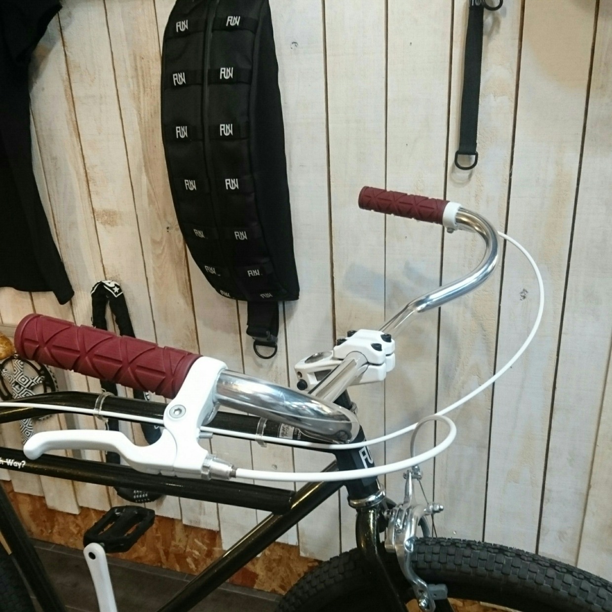 FUN Beach Cruiser Handle Swallow